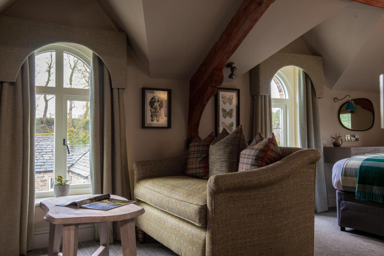 The Red Lion & Manor House 호텔 번셀 외부 사진